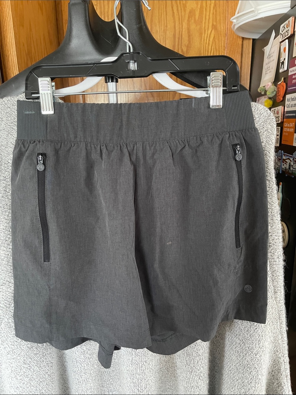 Apana Women's Gray Athletic Shorts with Elastic Waist and Zip Pockets Medium